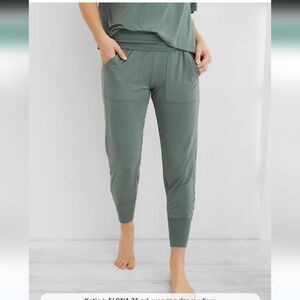 Aerie Fold-over Band Jogger Leggings. NWT Size XXS